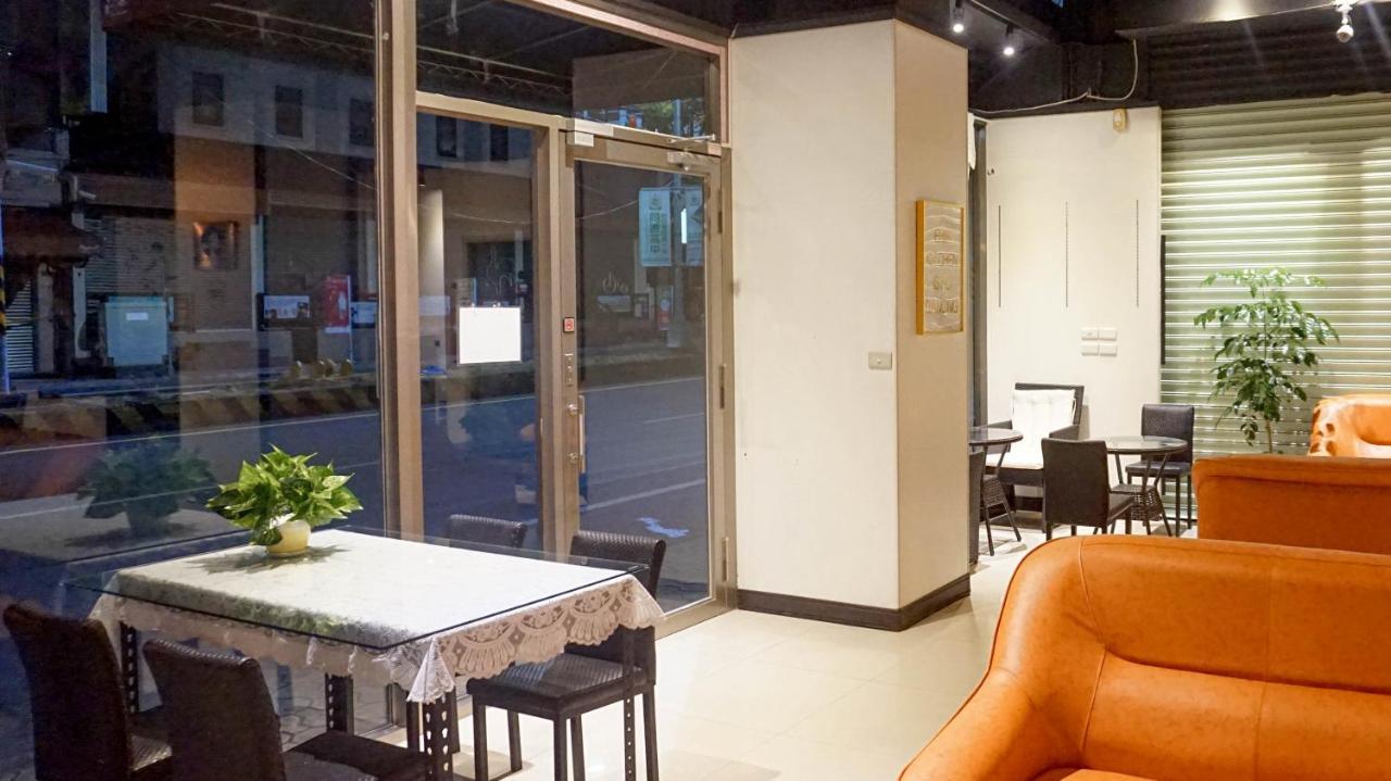 埔里城民宿 Pulitown Bnb ภายนอก รูปภาพ